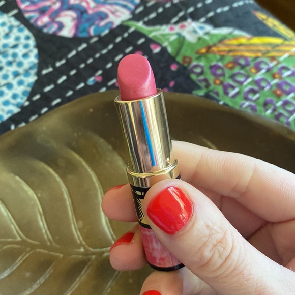 NWT Lipstick Bundle Estée Lauder Shiseido Victoria's Secret Ulta Pink Nude - Picture 9 of 13